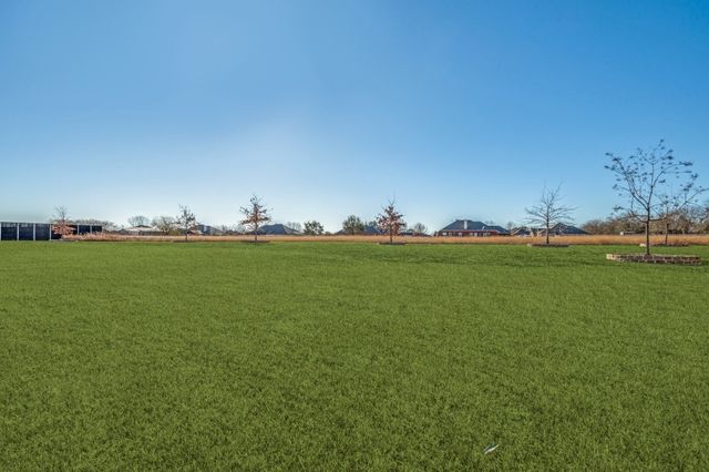 8210 Palmer Lane, Waxahachie, TX 75167