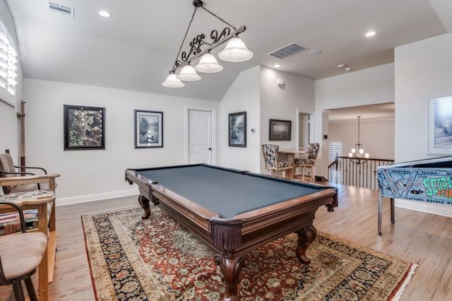 8210 Palmer Lane, Waxahachie, TX 75167