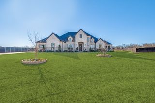 8210 Palmer Lane, Waxahachie, TX 75167
