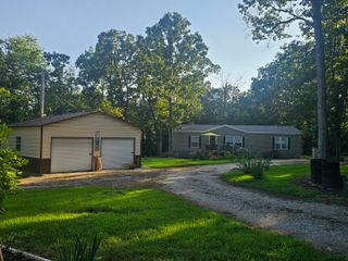 3307 South 111th Road, Flemington, MO 65650