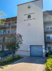 551 SW 135th Ave 406B, Pembroke Pines, FL 33027