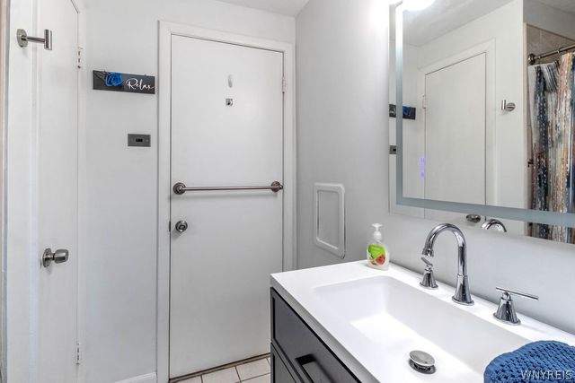 36 Dexter, Tonawanda, NY 14150