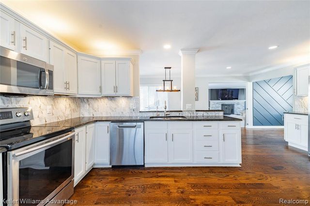 1466 Shankin Court, Wolverine Lake, MI 48390