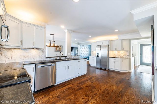 1466 Shankin Court, Wolverine Lake, MI 48390