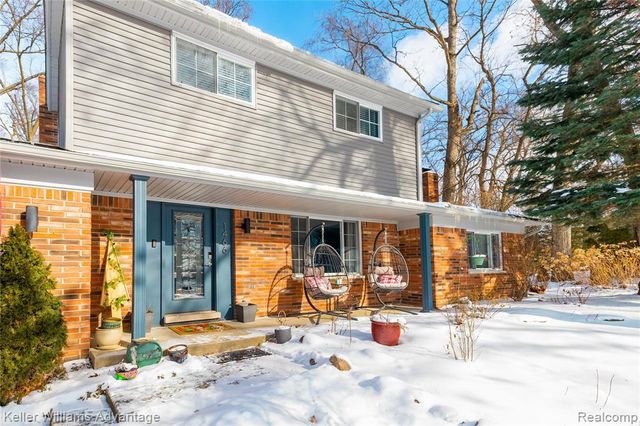 1466 Shankin Court, Wolverine Lake, MI 48390