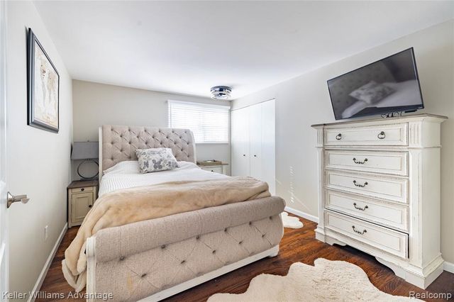 1466 Shankin Court, Wolverine Lake, MI 48390