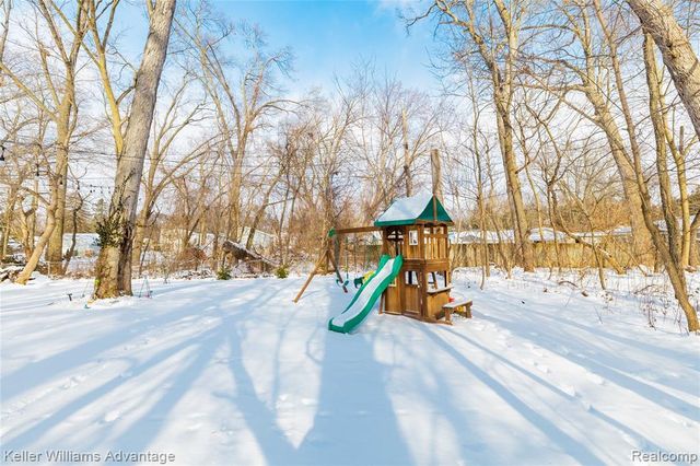 1466 Shankin Court, Wolverine Lake, MI 48390