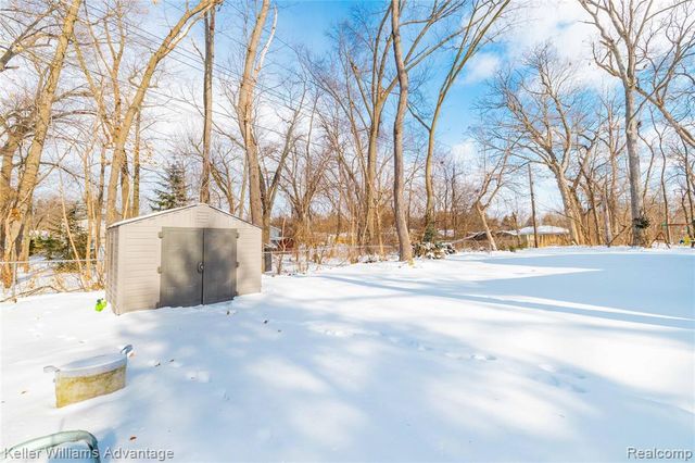 1466 Shankin Court, Wolverine Lake, MI 48390