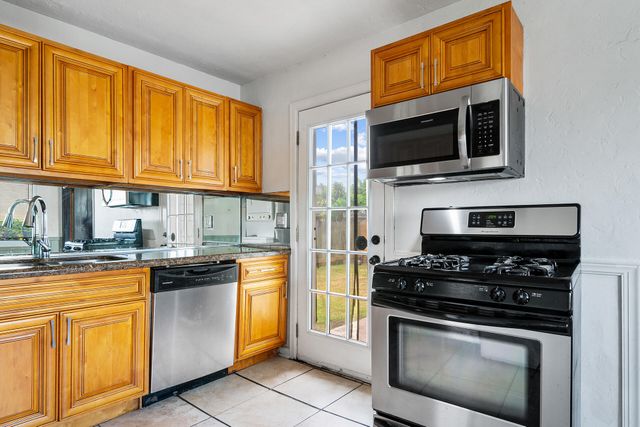 727 S M Street, Lake Worth Beach, FL 33460