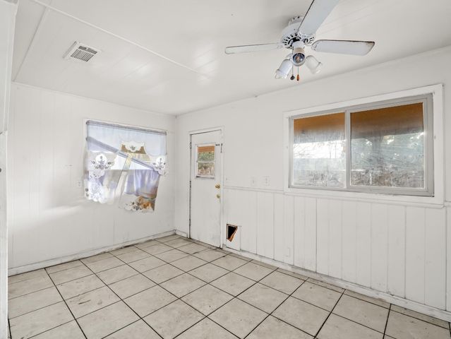 2509 S 10th Street, Fresno, CA 93725