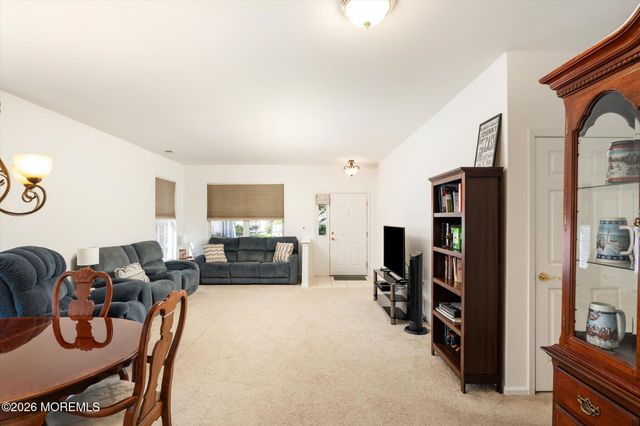 167 Burholme Drive, Hamilton, NJ 08691
