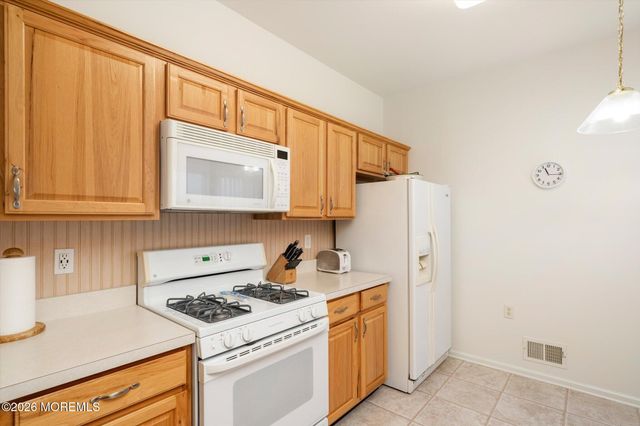 167 Burholme Drive, Hamilton, NJ 08691