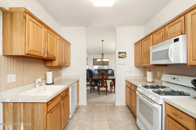 167 Burholme Drive, Hamilton, NJ 08691