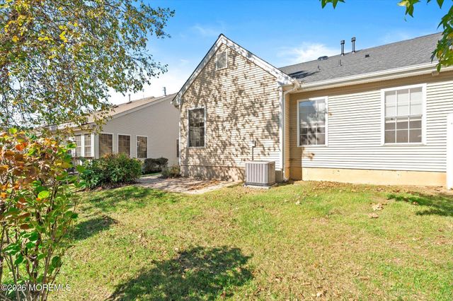 167 Burholme Drive, Hamilton, NJ 08691