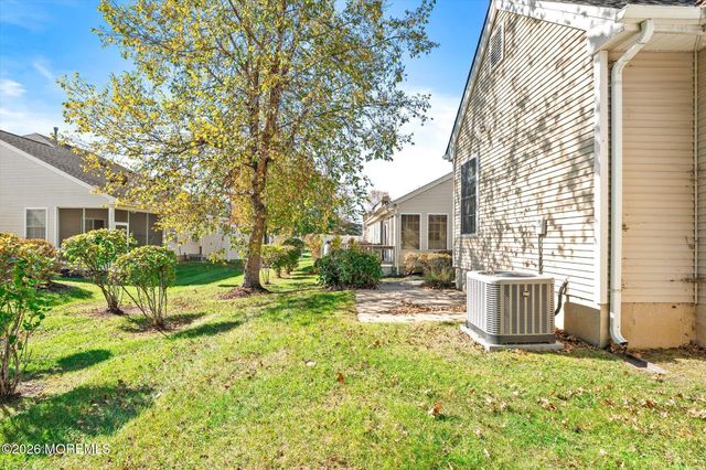 167 Burholme Drive, Hamilton, NJ 08691