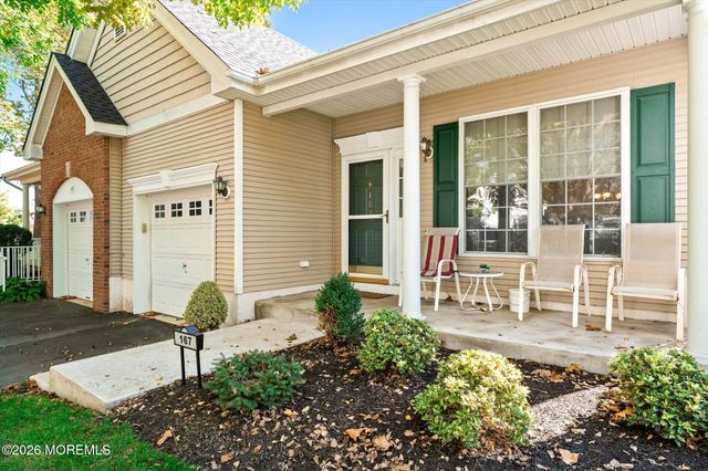 167 Burholme Drive, Hamilton, NJ 08691