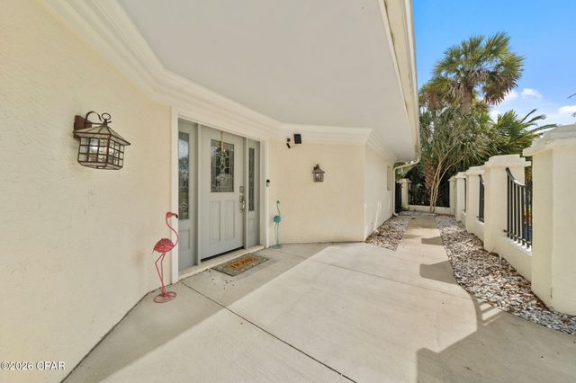 483 Wahoo Road, Panama City Beach, FL 32408