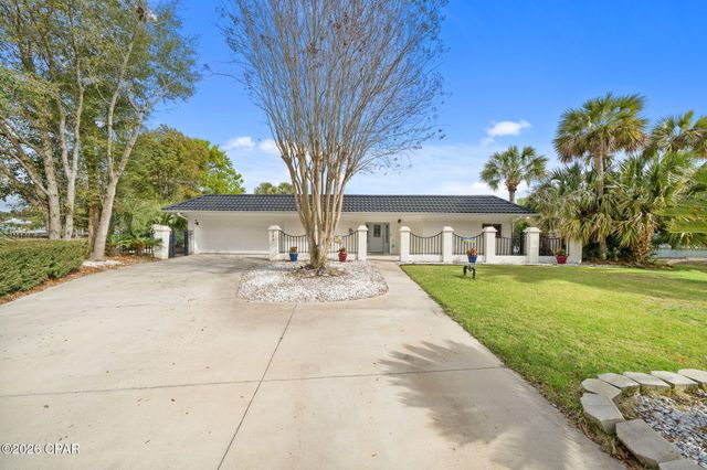 483 Wahoo Road, Panama City Beach, FL 32408