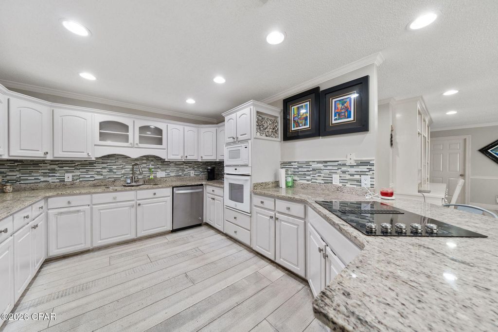 Image 12 of property listing at 483 Wahoo Road, Panama City Beach, FL 32408