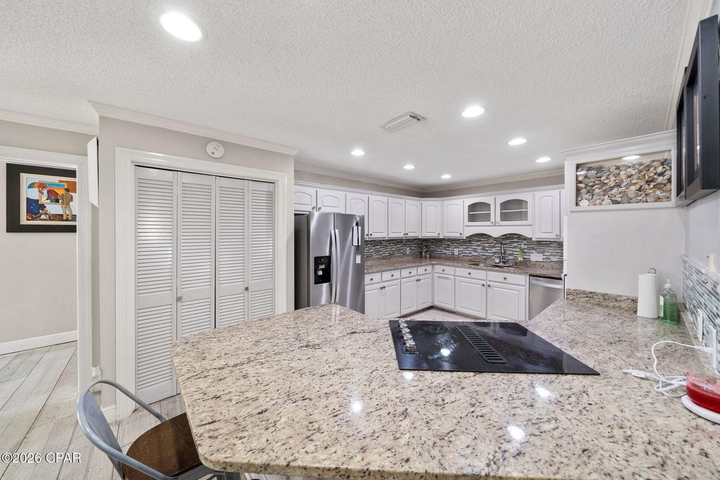 Image 16 of property listing at 483 Wahoo Road, Panama City Beach, FL 32408