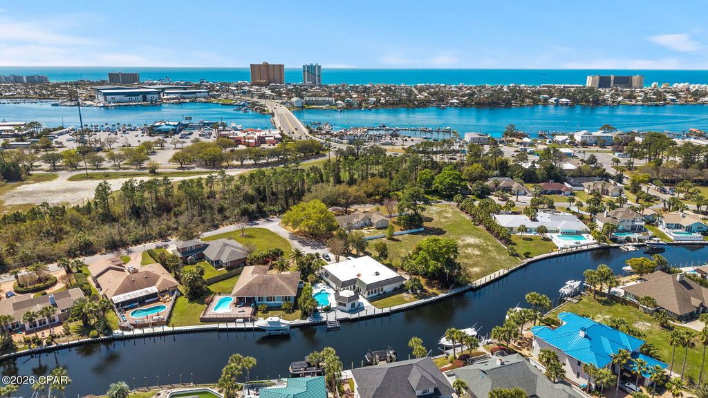 Image 83 of property listing at 483 Wahoo Road, Panama City Beach, FL 32408
