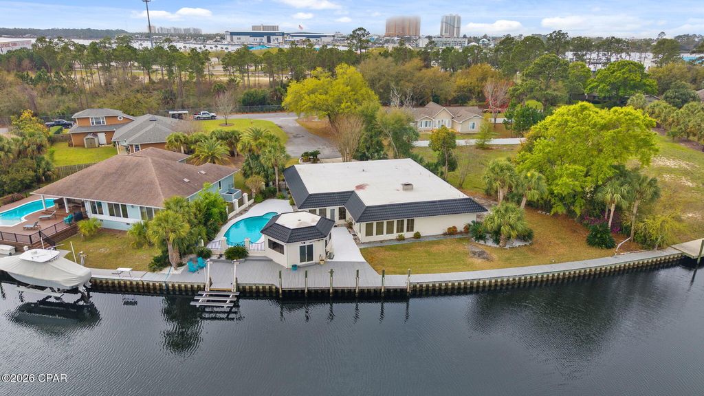 Image 84 of property listing at 483 Wahoo Road, Panama City Beach, FL 32408