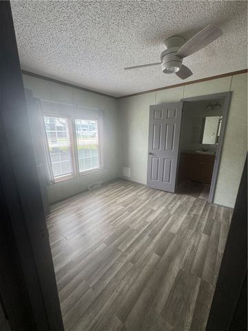 8736 Turney Drive, Omaha, AR 72662