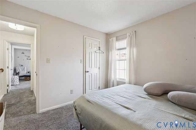 1510 Berkshire Dr, Newport News, VA 23602