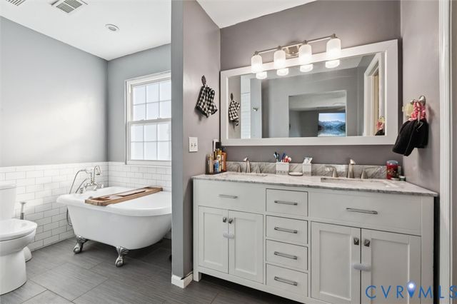 1510 Berkshire Dr, Newport News, VA 23602