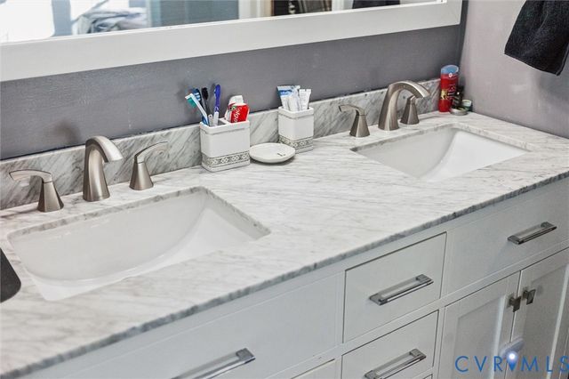 1510 Berkshire Dr, Newport News, VA 23602