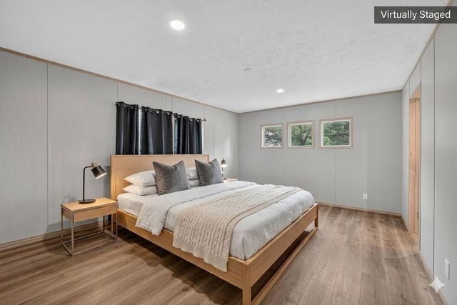 908 Yegua DR, Lexington, TX 78947