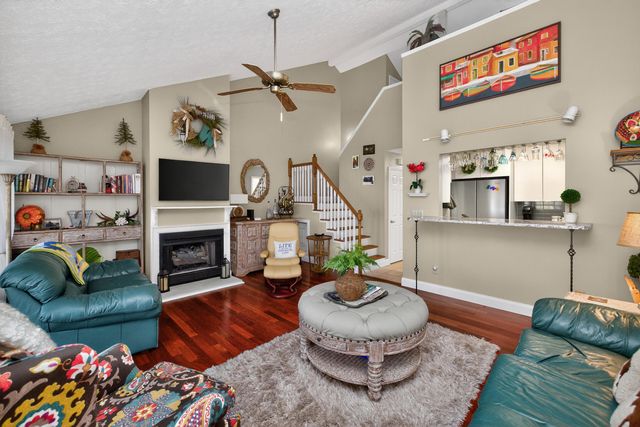236 Persimmon Way, Harrodsburg, KY 40330