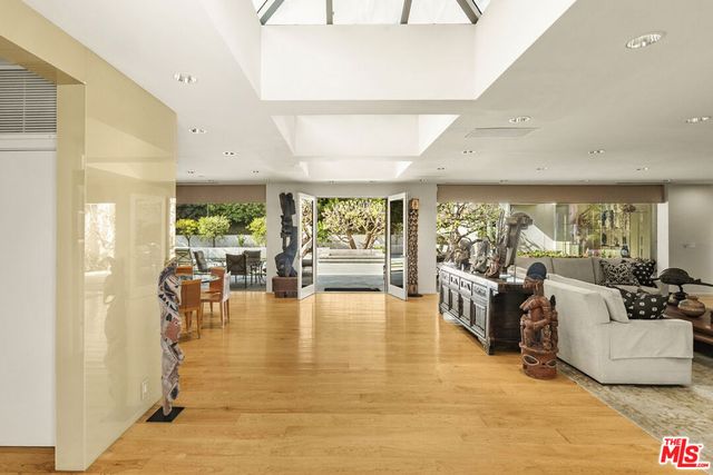 1001 Maybrook Drive, Beverly Hills, CA 90210