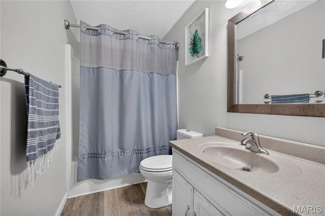 2157 Gregory Drive, Pacific, MO 63069