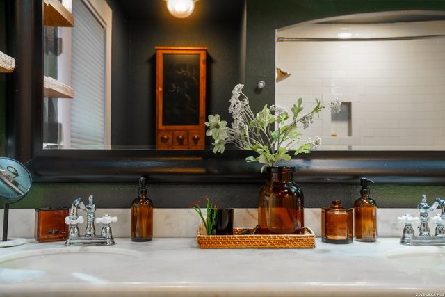 359 E Craig, San Antonio, TX 78212