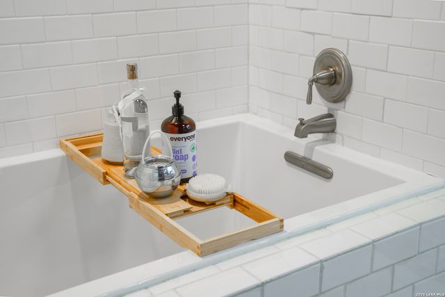 359 E Craig, San Antonio, TX 78212