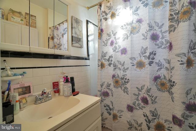 121 CENTRAL AVE, Cheltenham, PA 19012