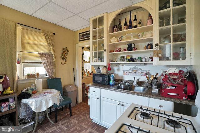 121 CENTRAL AVE, Cheltenham, PA 19012