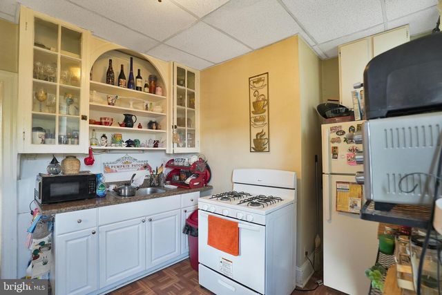 121 CENTRAL AVE, Cheltenham, PA 19012