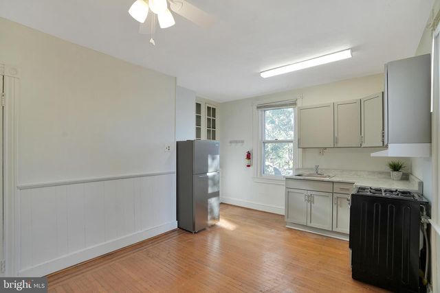 121 CENTRAL AVE, Cheltenham, PA 19012