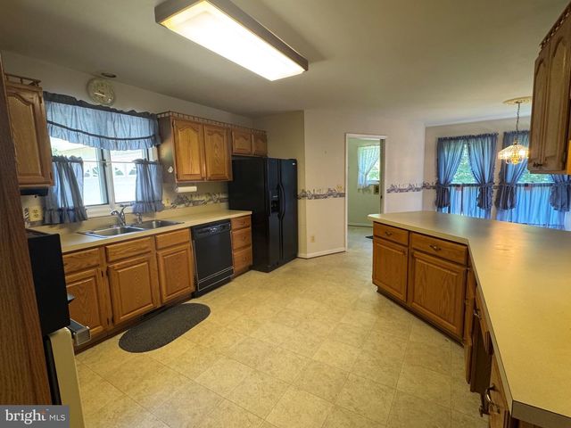 8227 OLD PLANK RD, Fredericksburg, VA 22407
