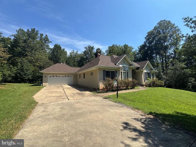 8227 OLD PLANK RD, Fredericksburg, VA 22407