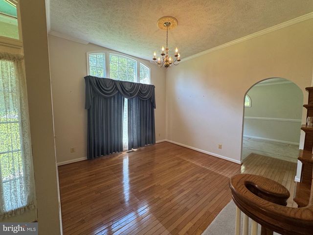 8227 OLD PLANK RD, Fredericksburg, VA 22407