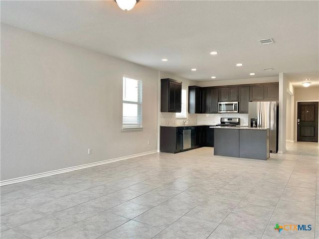 2148 Pecan Island Drive, Leander, TX 78641