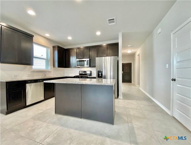 2148 Pecan Island Drive, Leander, TX 78641