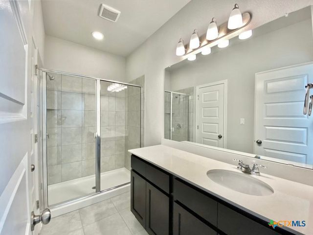 2148 Pecan Island Drive, Leander, TX 78641