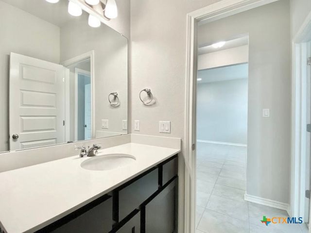 2148 Pecan Island Drive, Leander, TX 78641