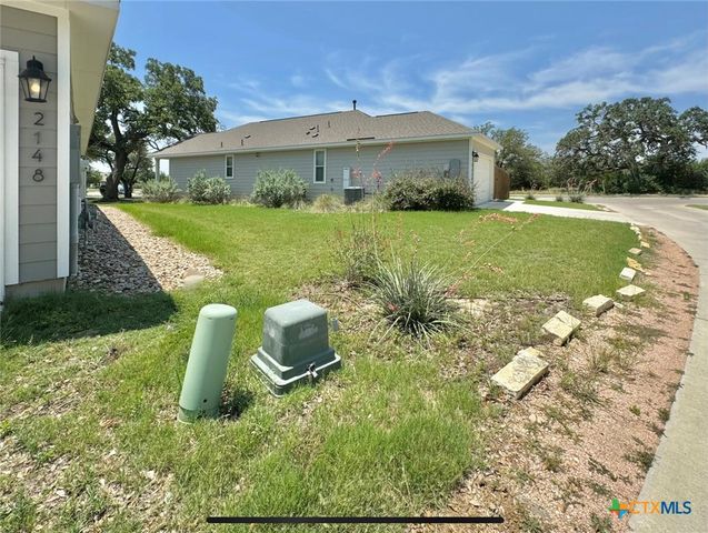 2148 Pecan Island Drive, Leander, TX 78641