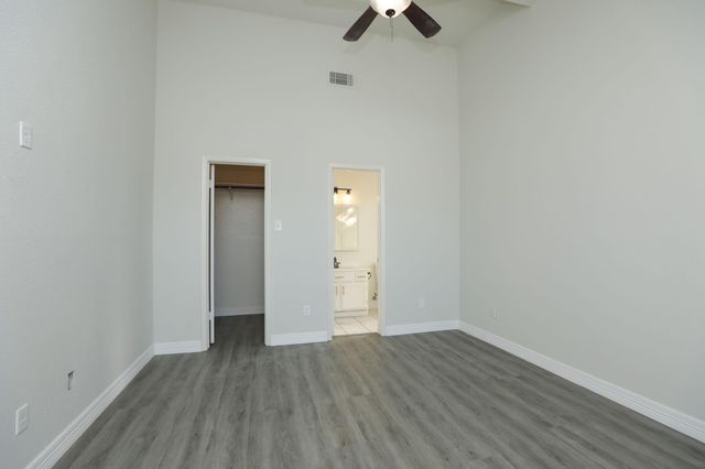 8531 Grand Knolls Drive, Houston, TX 77083