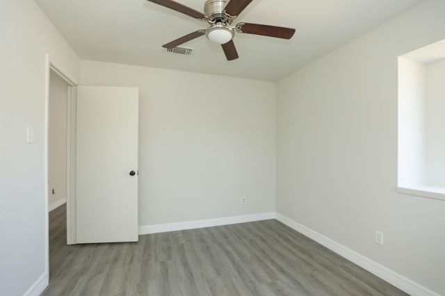 8531 Grand Knolls Drive, Houston, TX 77083